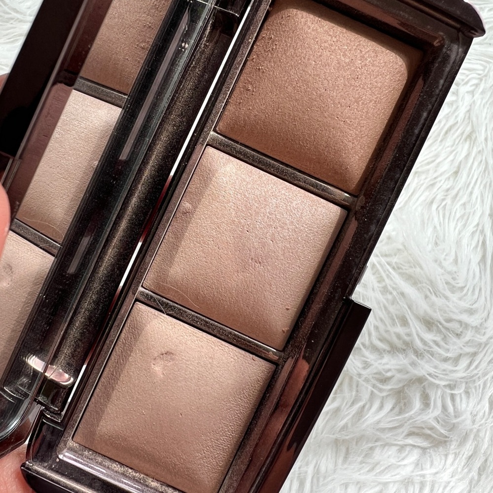 Hourglass Ambient Lighting Palette volume 1 - Picture 5 of 5
